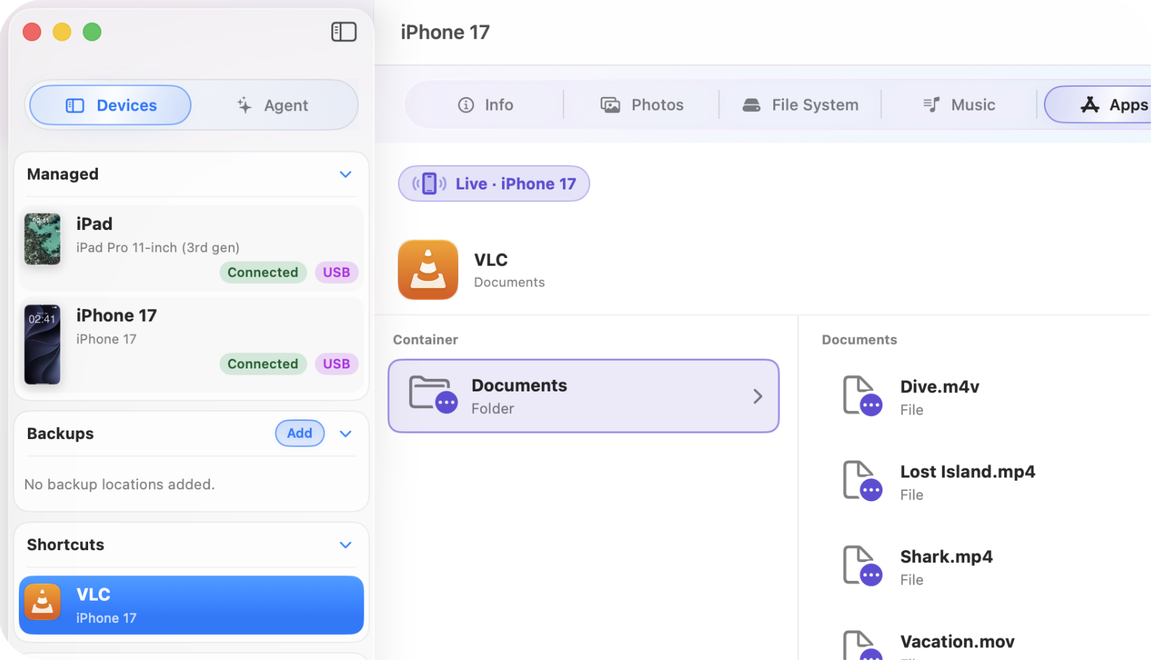 iNoon showing an app’s Documents folder and a saved shortcut in the sidebar